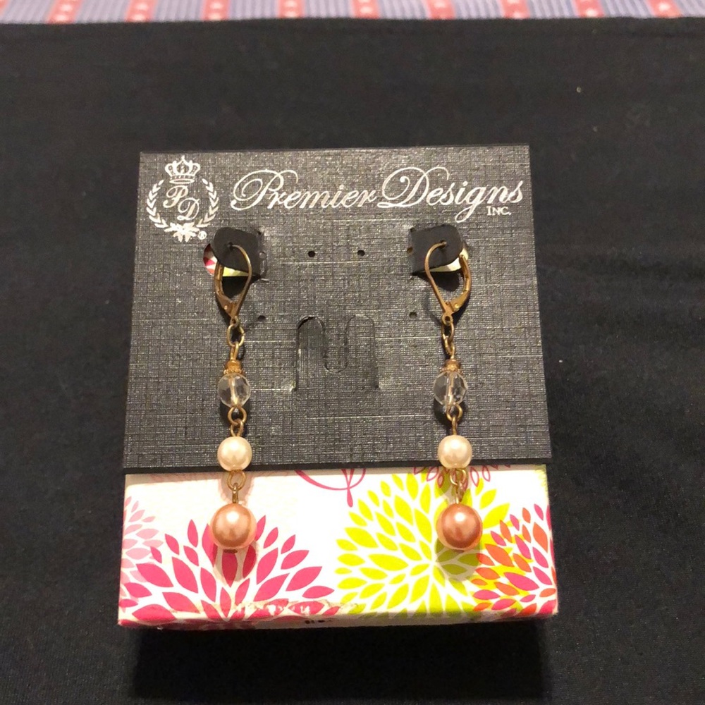 Premier Designs Earrings
